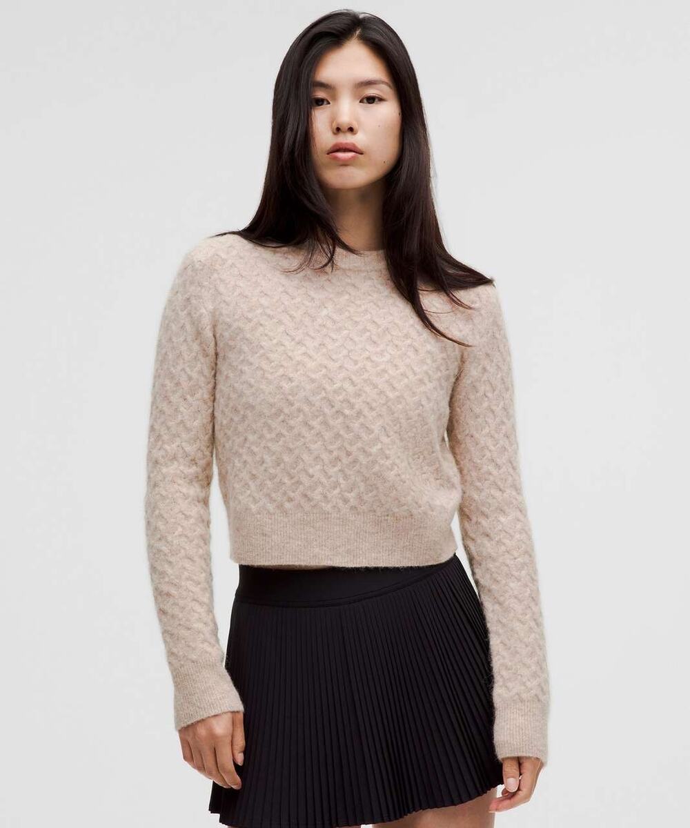 Lululemon Alpaca Wool-Blend Crosshatch
Crop Sweater Tan Beige Size Small